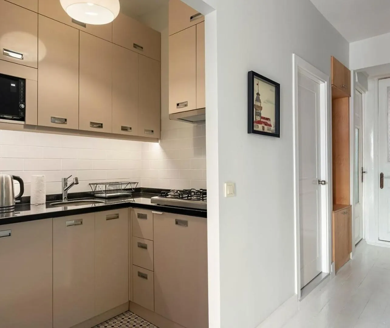 High Ceiling Authentic Historic Ottoman Home! #49 Istanbul Apartment